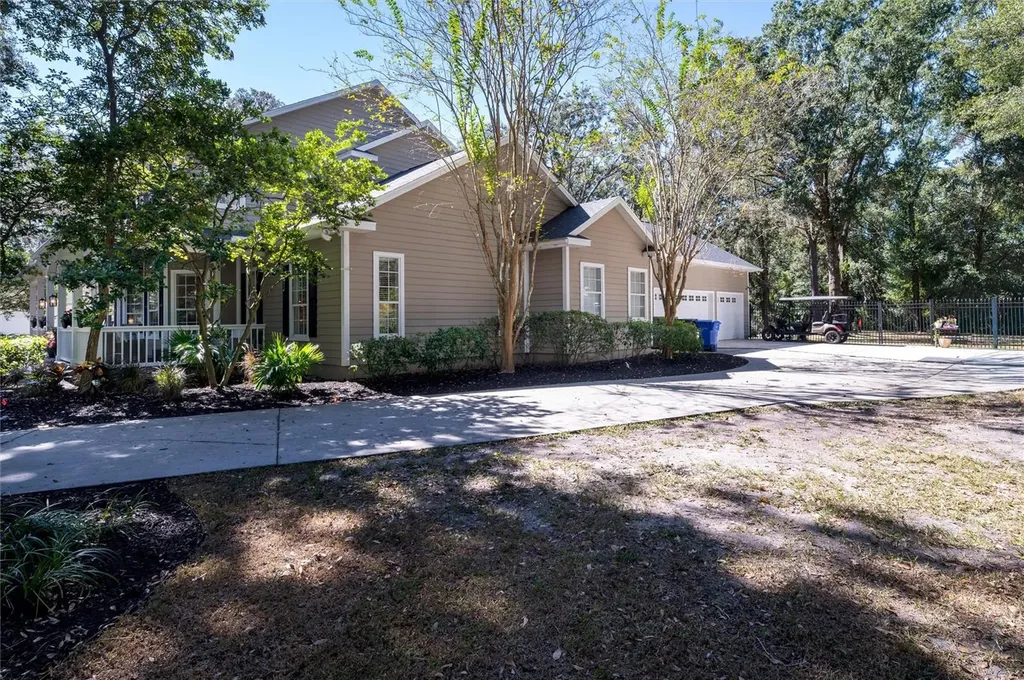 16328 Emerald Cove Drive Lutz FL 33549