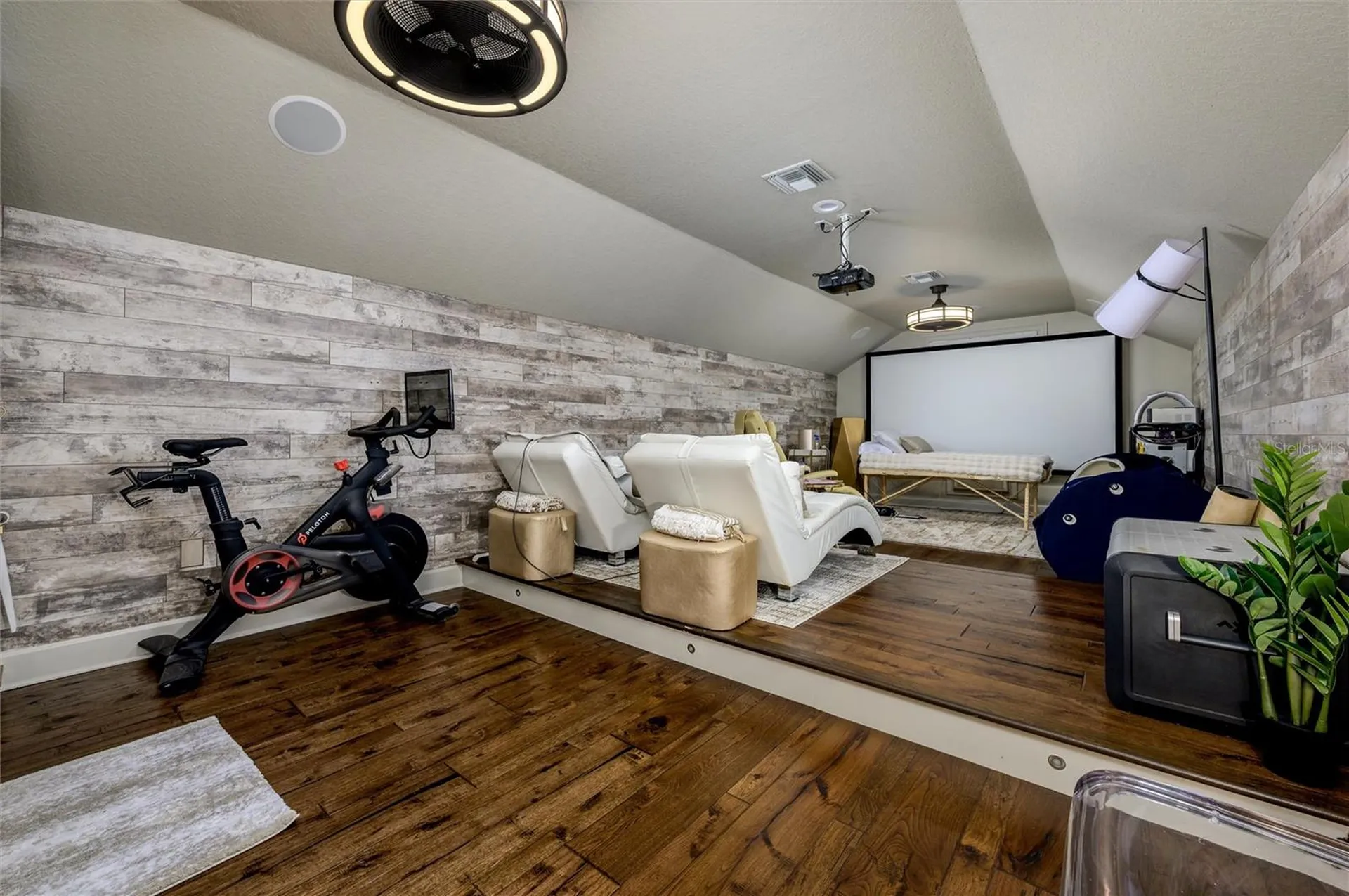 16328 Emerald Cove Drive Lutz FL 33549