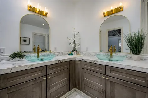 16328 Emerald Cove Drive Lutz FL 33549