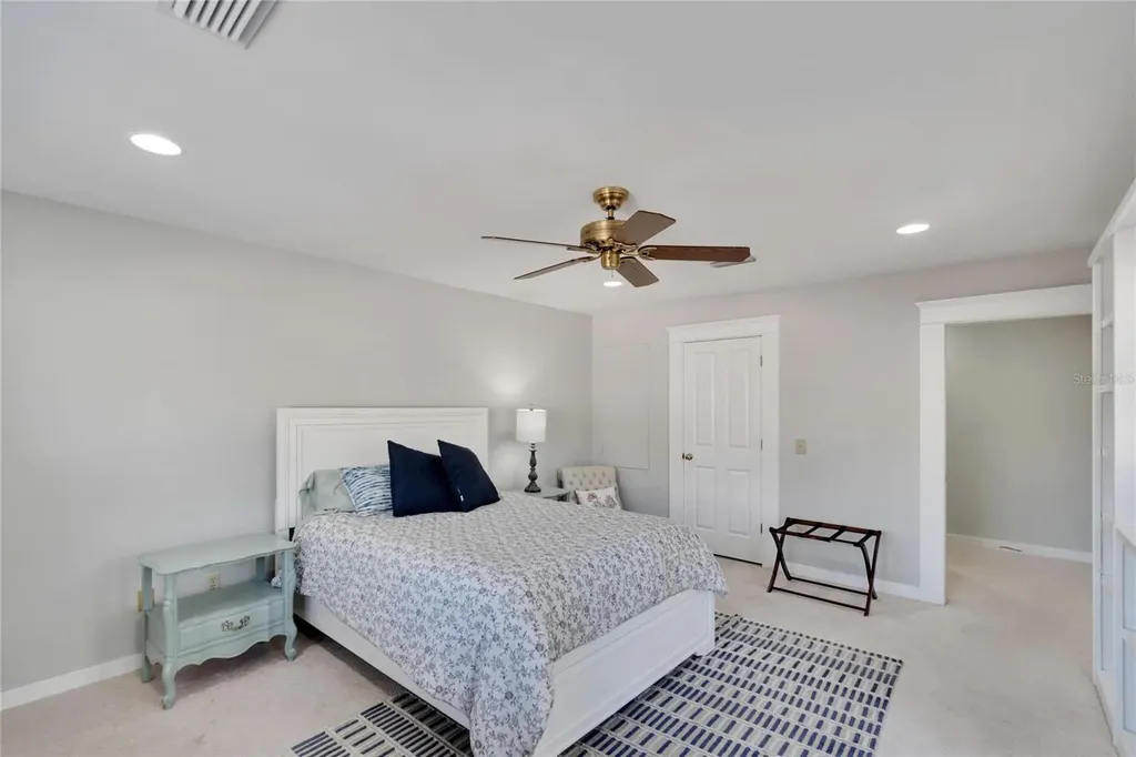 3006 W Harbor View Avenue Tampa FL 33611