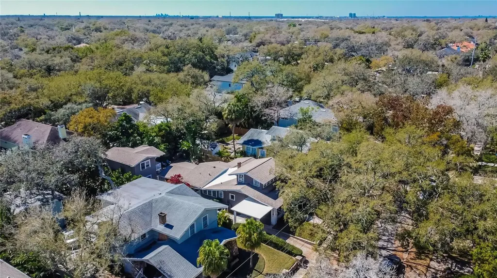 3006 W Harbor View Avenue Tampa FL 33611