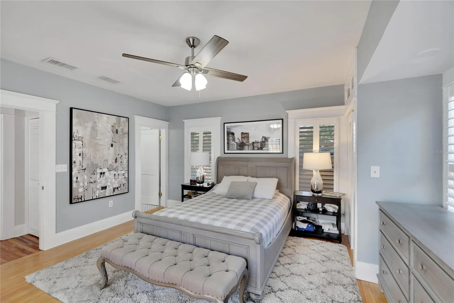 3006 W Harbor View Avenue Tampa FL 33611