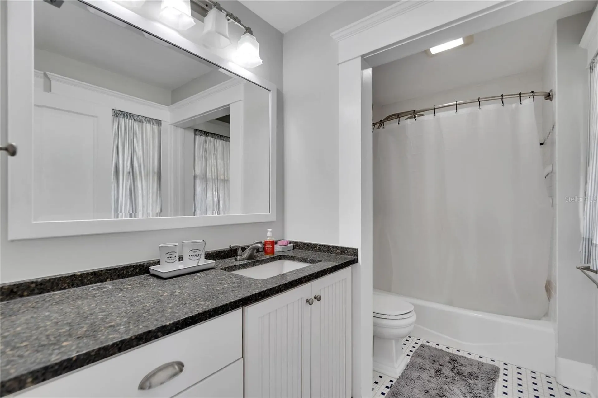 3006 W Harbor View Avenue Tampa FL 33611