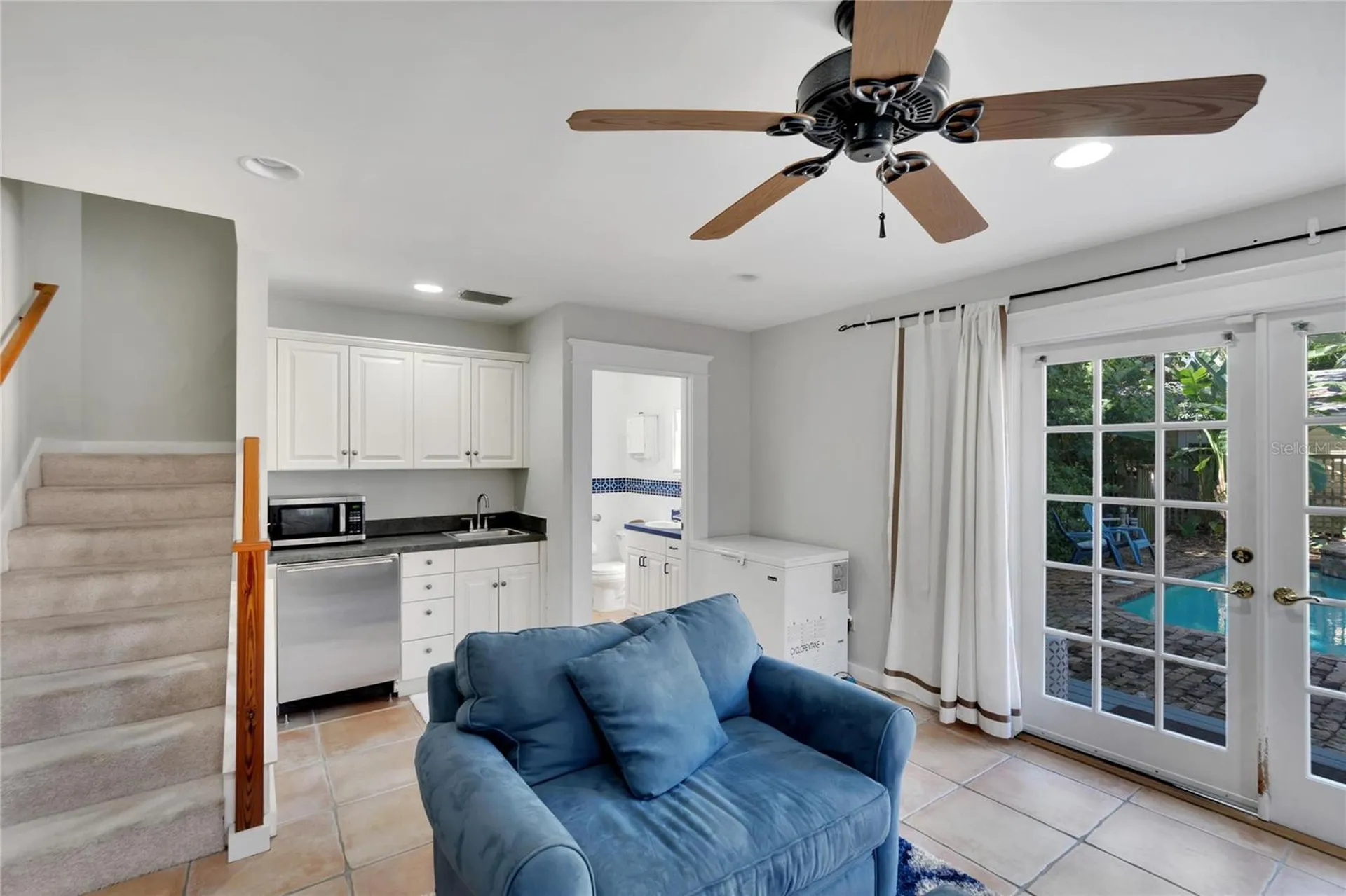 3006 W Harbor View Avenue Tampa FL 33611