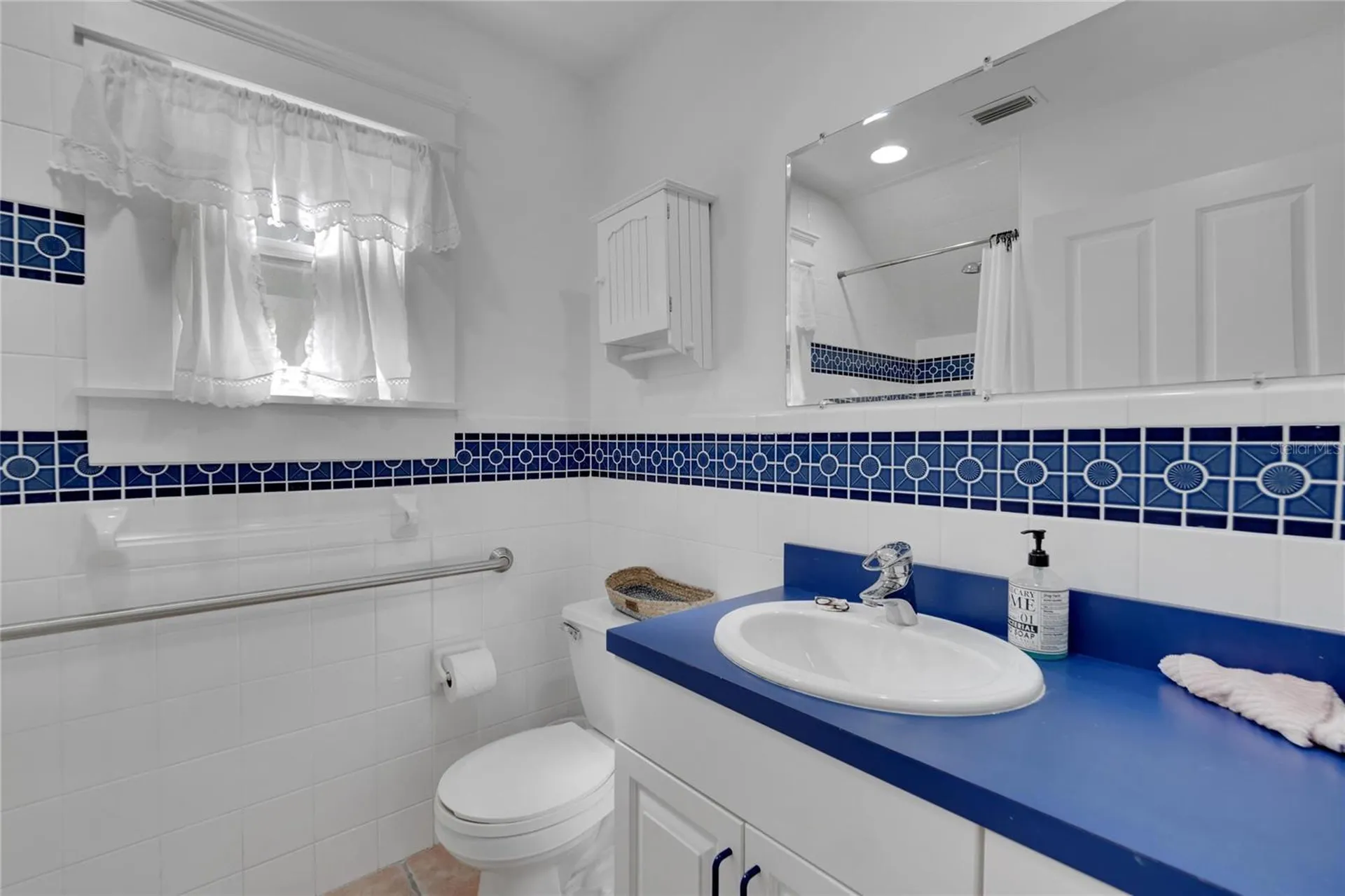 3006 W Harbor View Avenue Tampa FL 33611