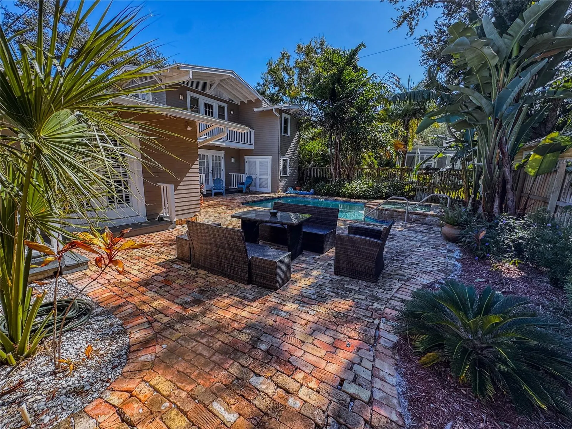 3006 W Harbor View Avenue Tampa FL 33611