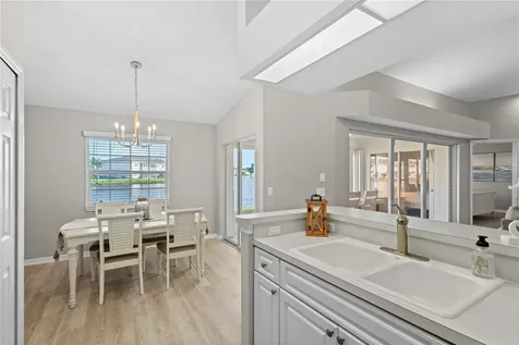 12454 SW Kingsway Circle Lake Suzy FL 34269