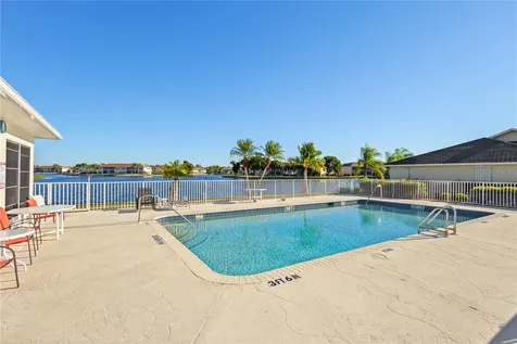 12454 SW Kingsway Circle Lake Suzy FL 34269