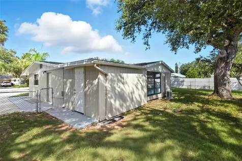 101 Oberlin Road Venice FL 34293
