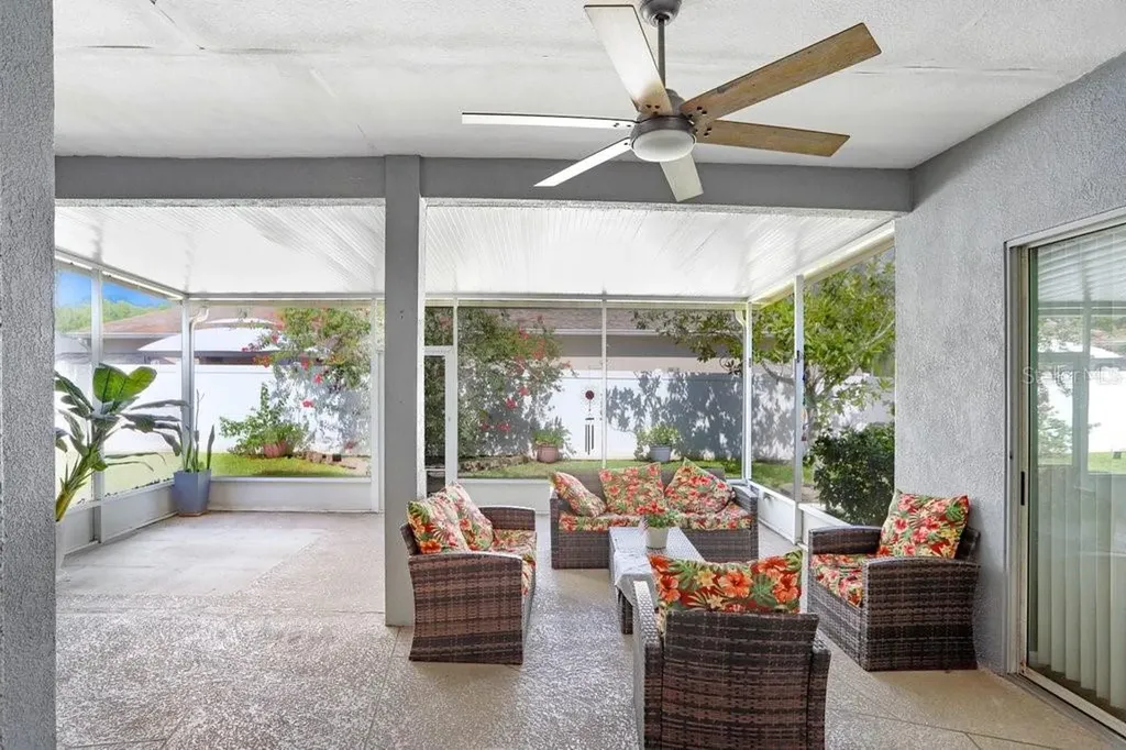 829 Innergary Place Valrico FL 33594