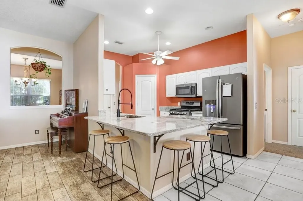 829 Innergary Place Valrico FL 33594
