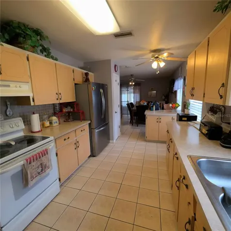 13202 Pine Creek Circle Riverview FL 33579