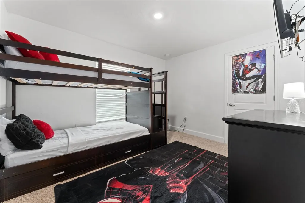 236 Elm Court Kissimmee FL 34759