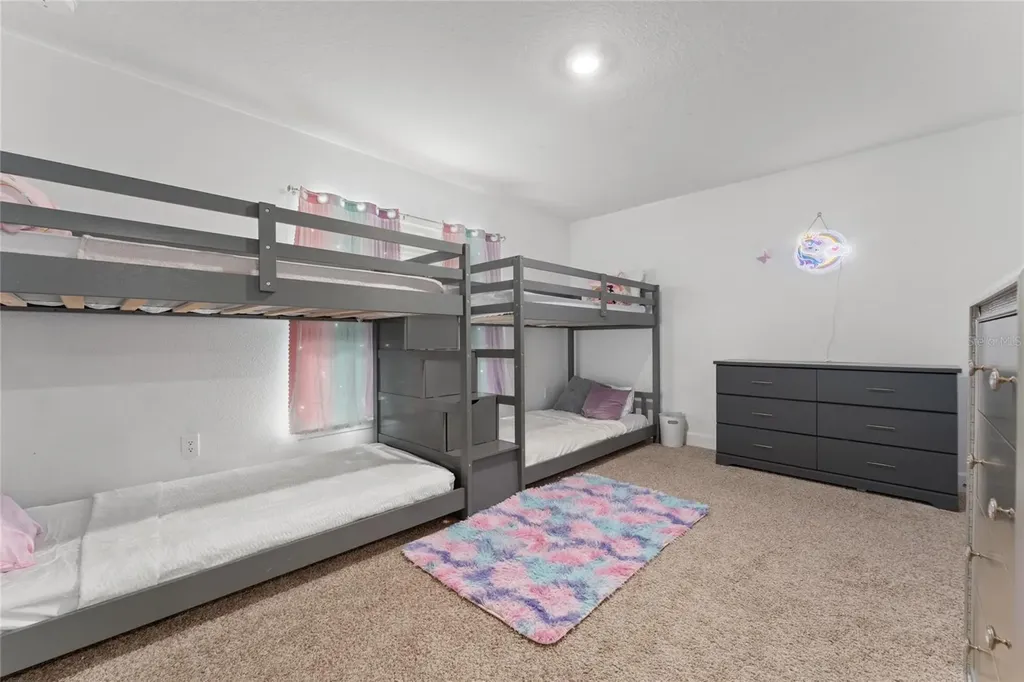 236 Elm Court Kissimmee FL 34759