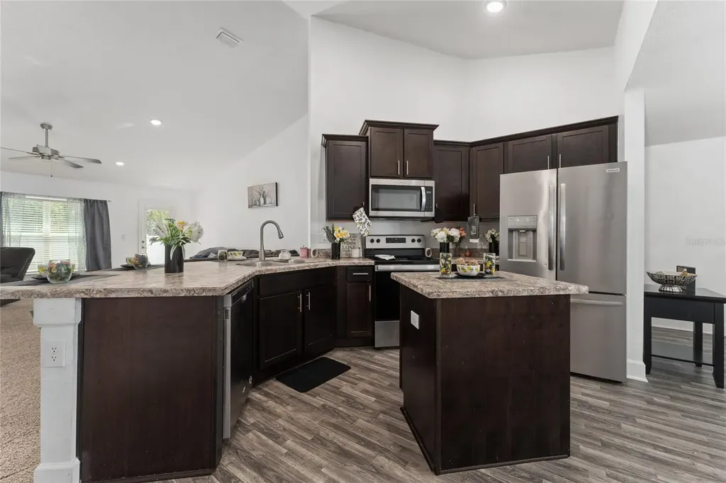 236 Elm Court Kissimmee FL 34759