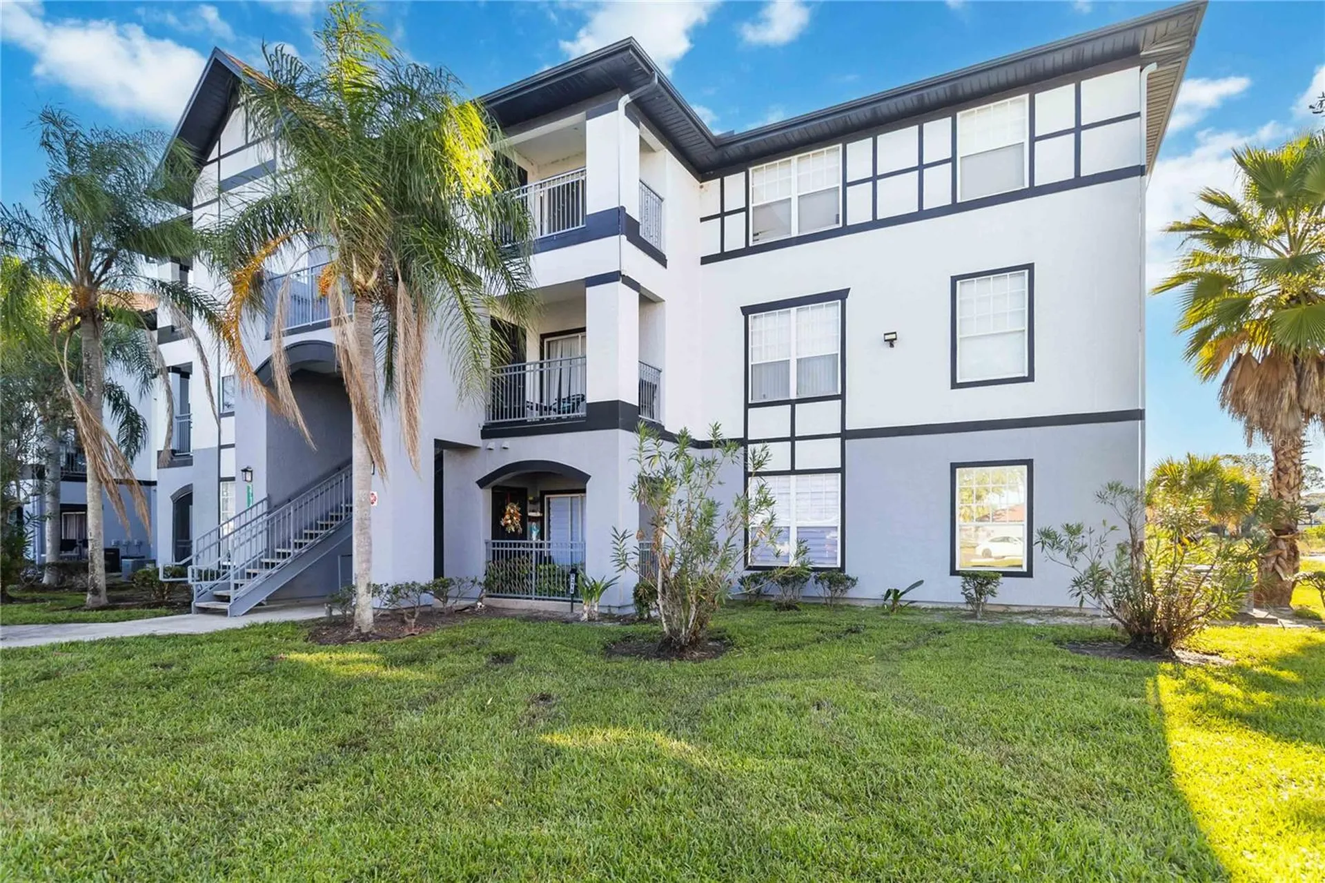 3714 Palm Desert Lane Orlando FL 32839