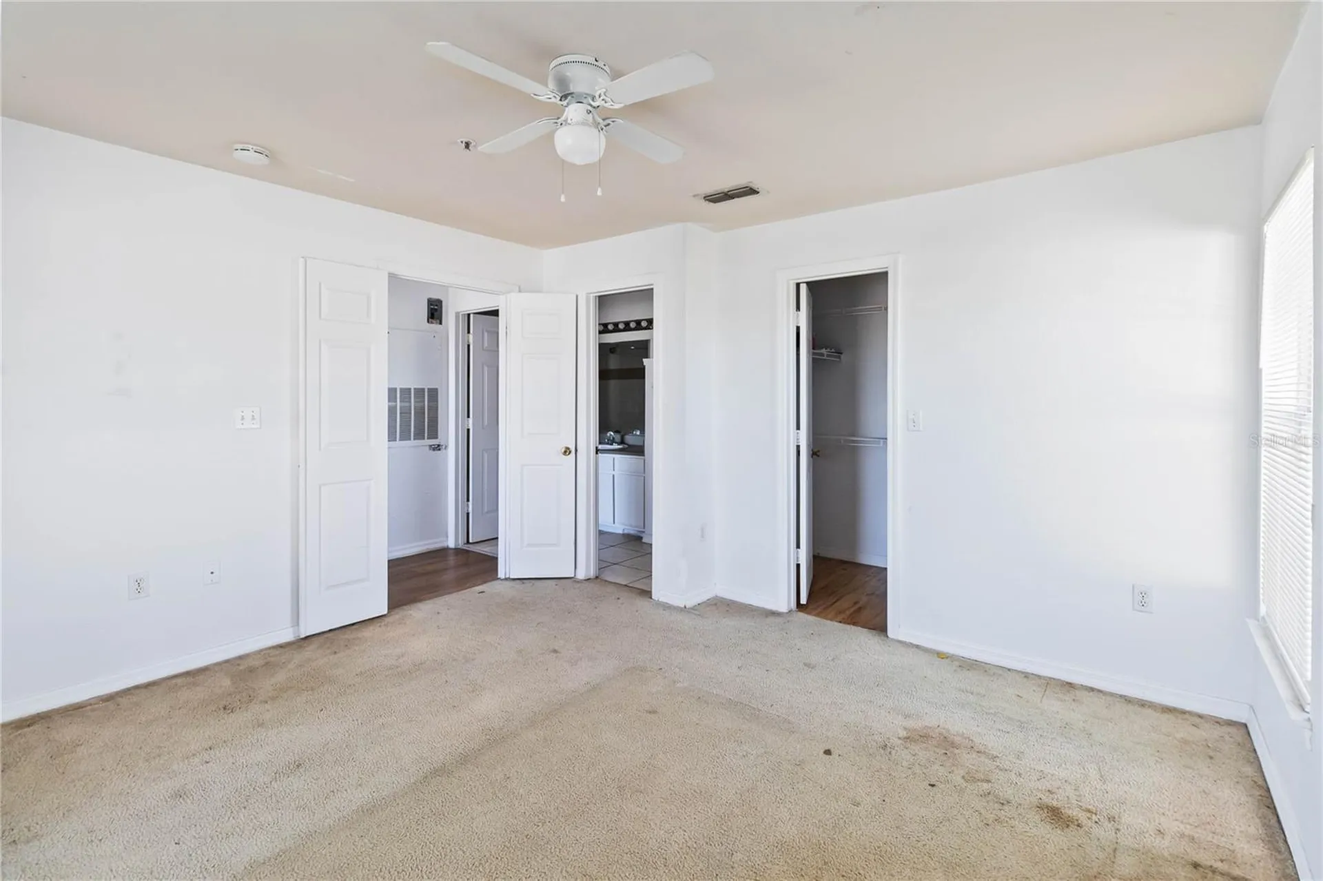3714 Palm Desert Lane Orlando FL 32839
