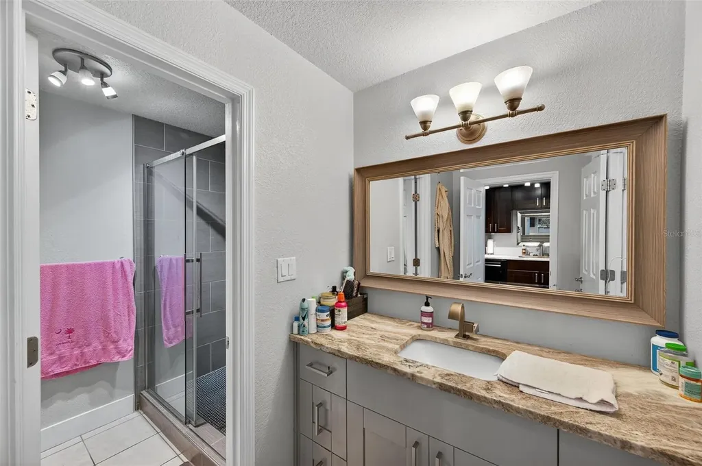 4924 Beach Drive SE St Petersburg FL 33705