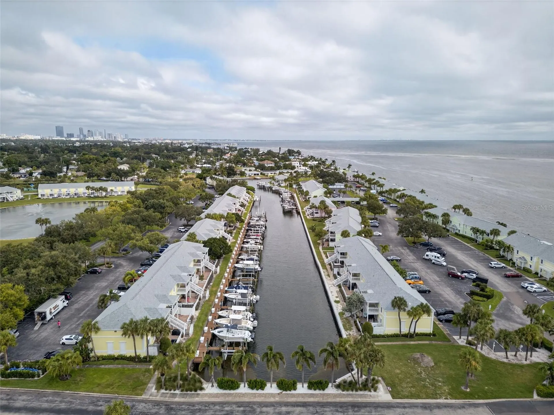 4924 Beach Drive SE St Petersburg FL 33705
