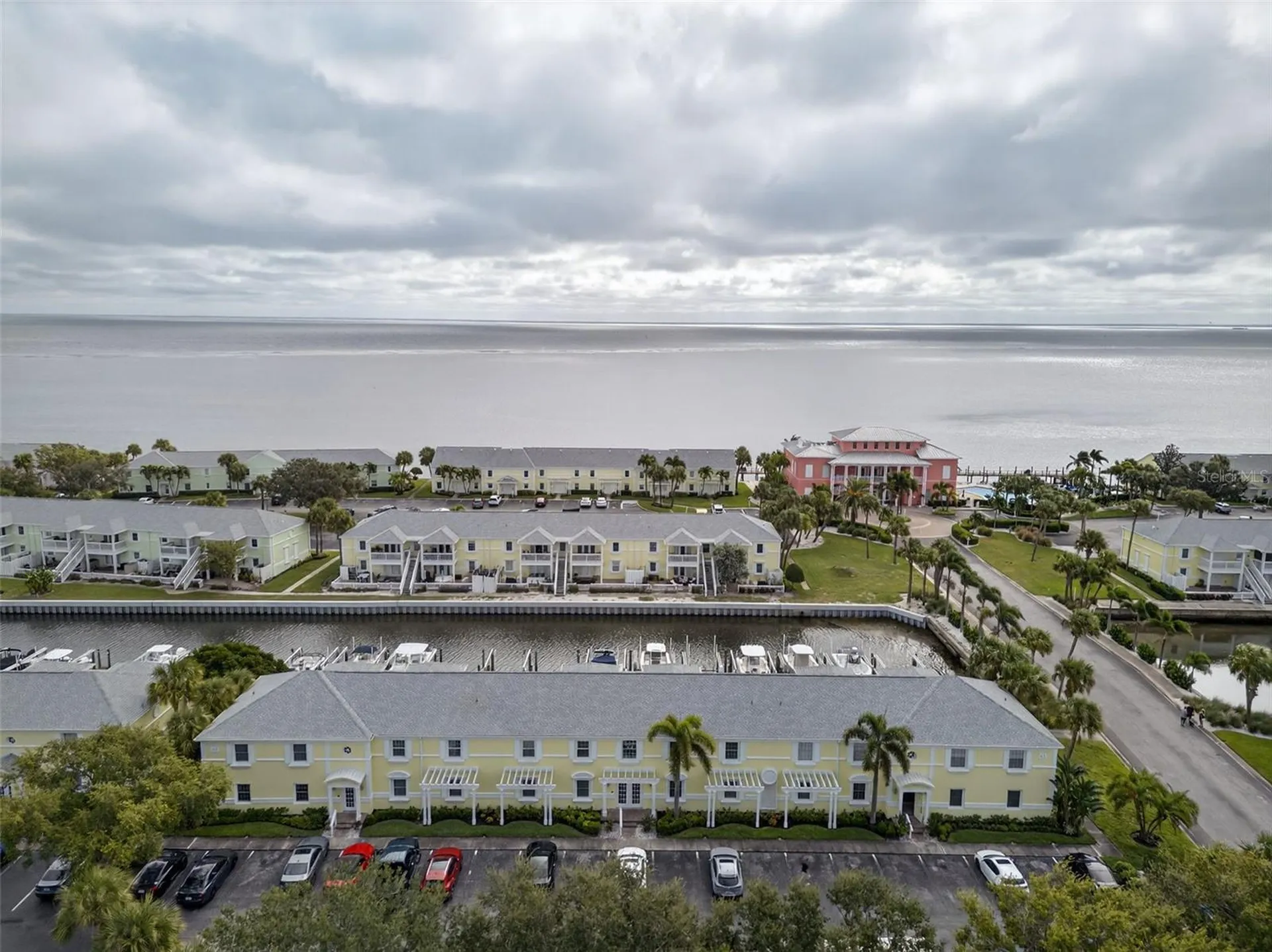 4924 Beach Drive SE St Petersburg FL 33705