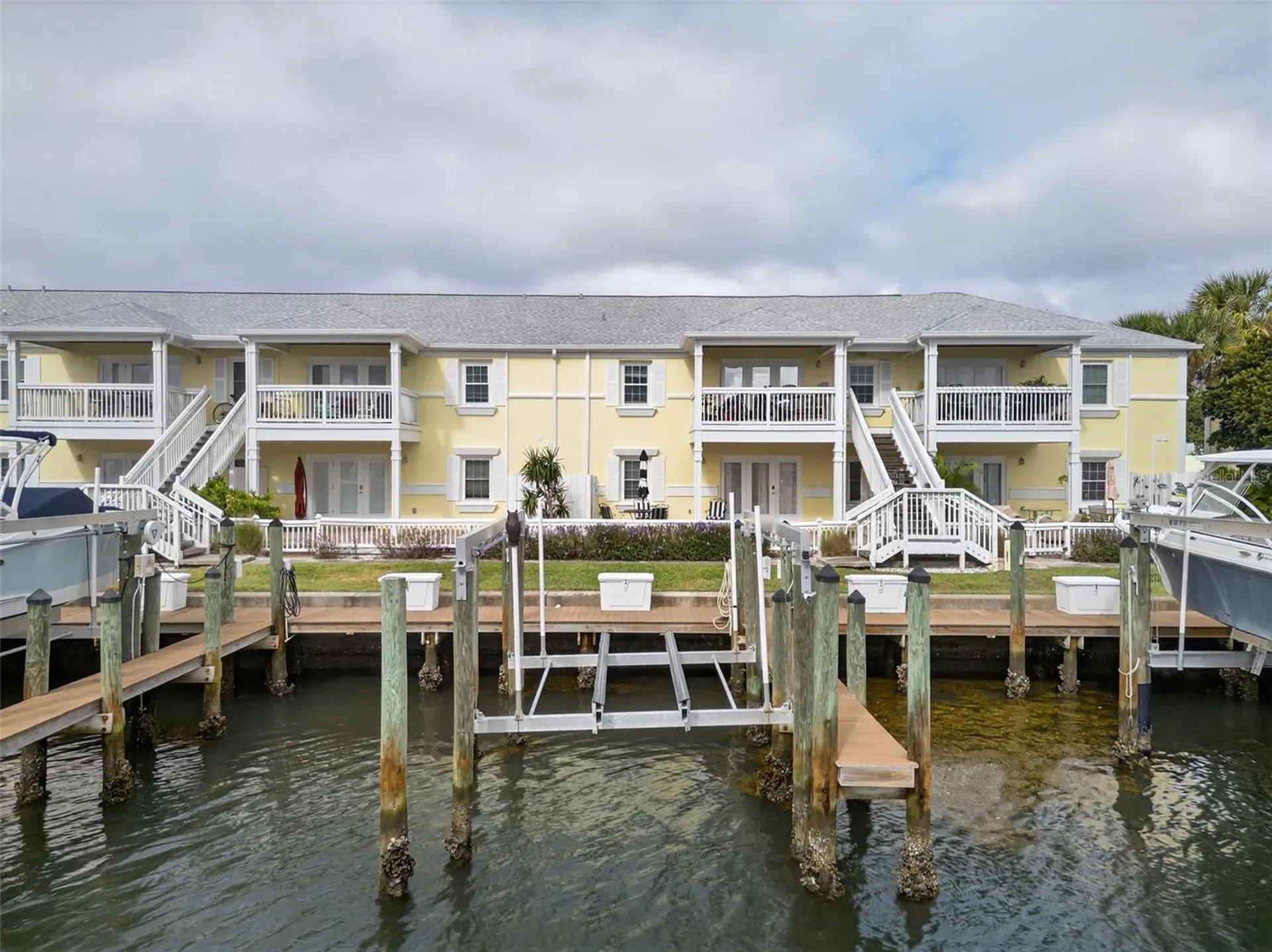 4924 Beach Drive SE St Petersburg FL 33705