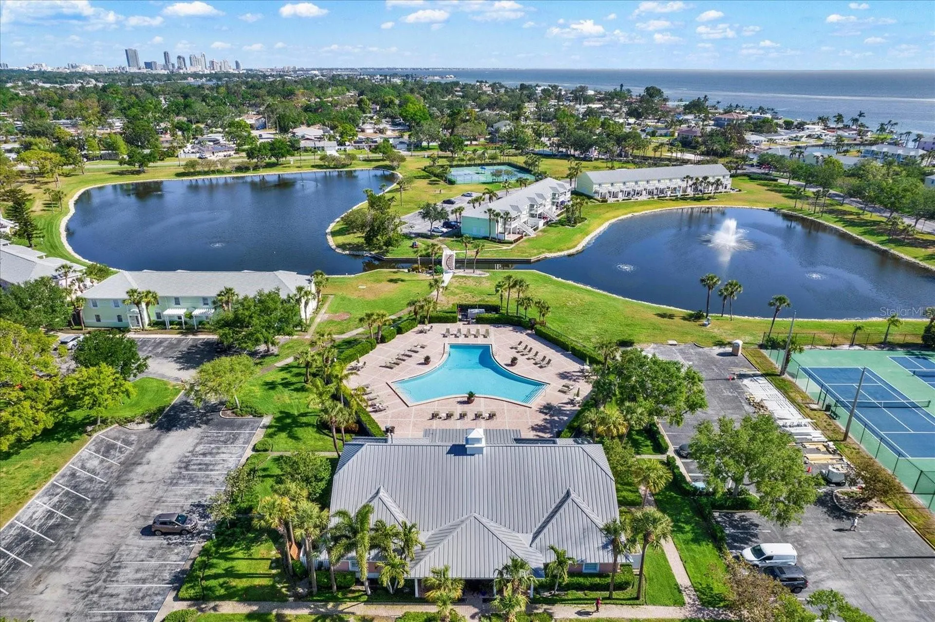 4924 Beach Drive SE St Petersburg FL 33705