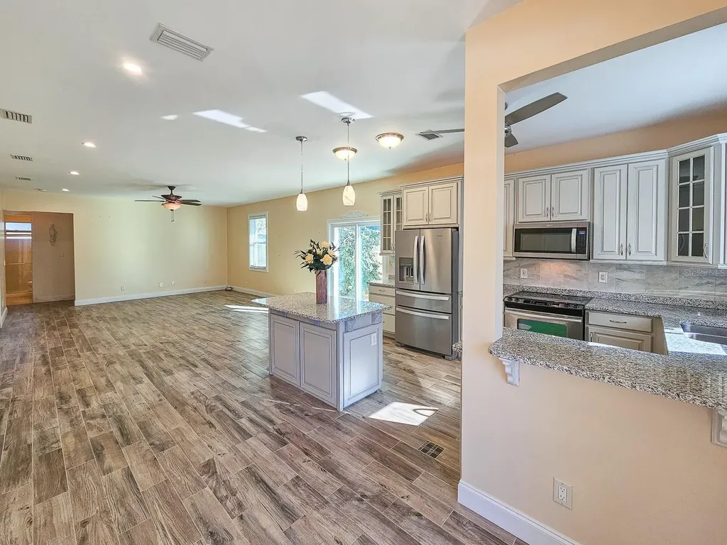 120 7th Street Daytona Beach FL 32117