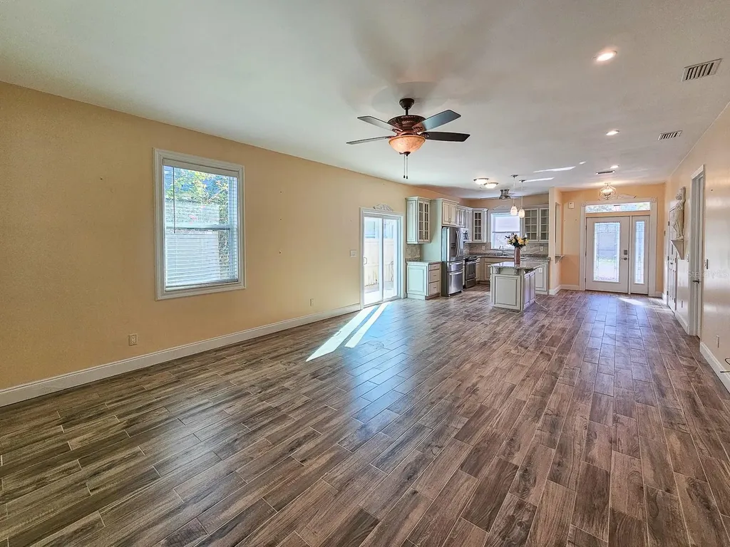 120 7th Street Daytona Beach FL 32117