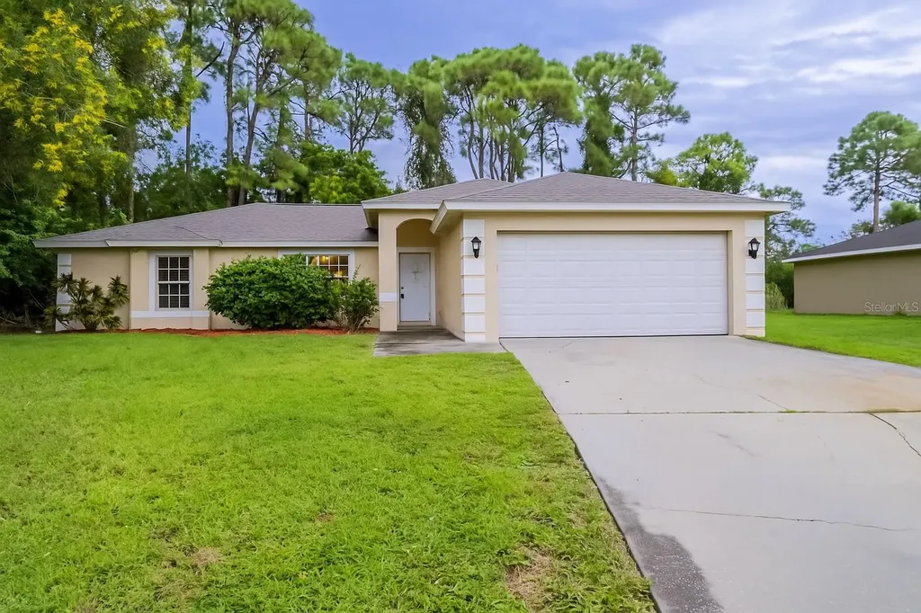 2621 SW Harem Circle Port St Lucie FL 34953