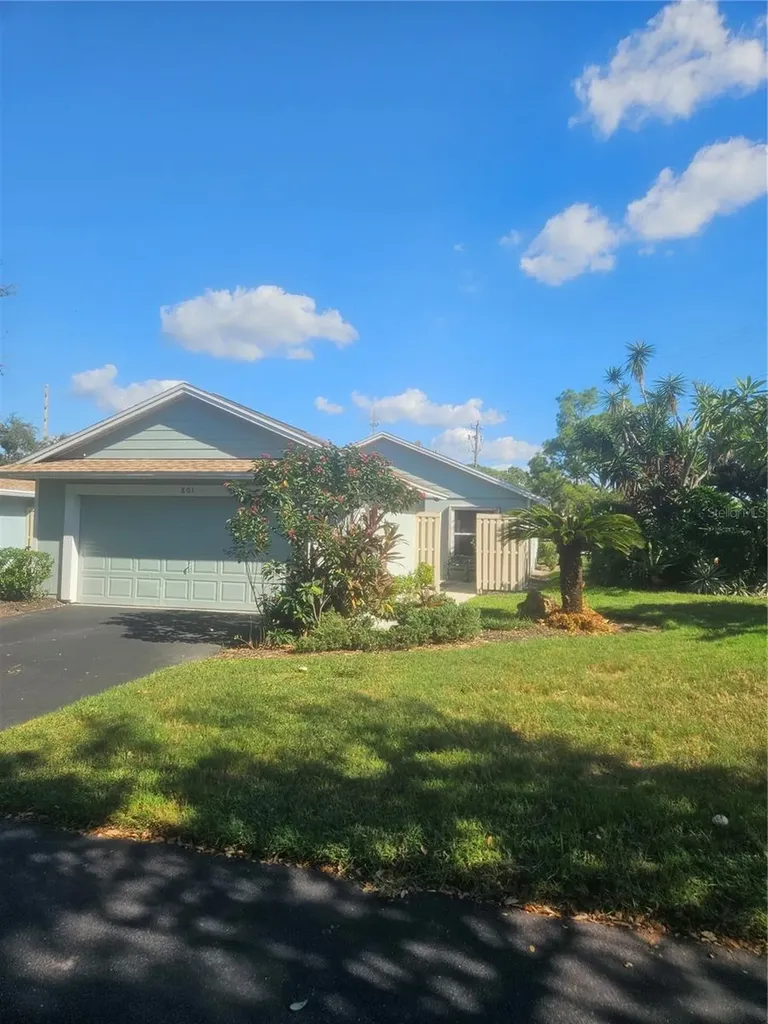 801 Saintclair Circle Venice FL 34285
