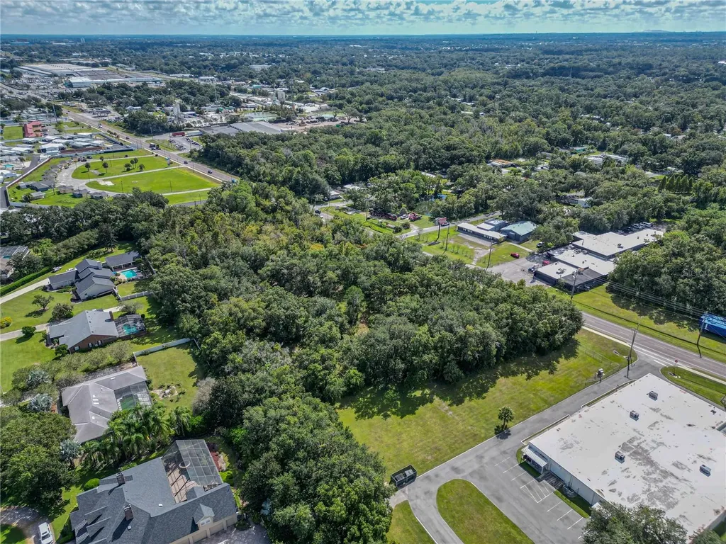 2705 New Tampa Highway Lakeland FL 33815