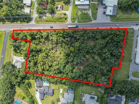 2705 New Tampa Highway Lakeland FL 33815
