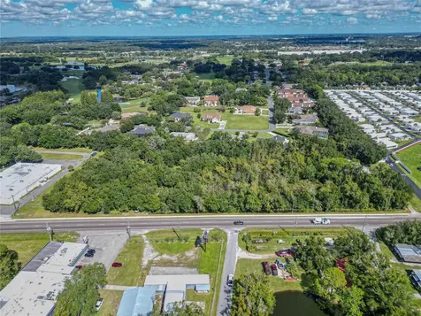 2705 New Tampa Highway Lakeland FL 33815