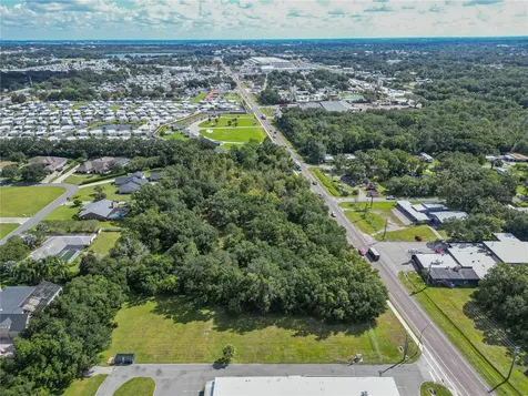 2705 New Tampa Highway Lakeland FL 33815