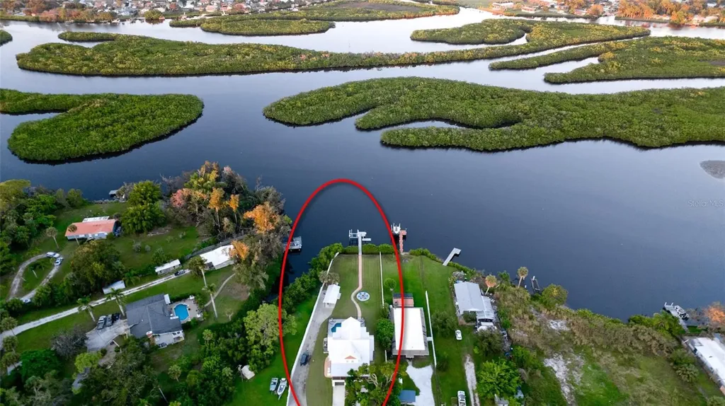 2111 51st Boulevard E Bradenton FL 34208