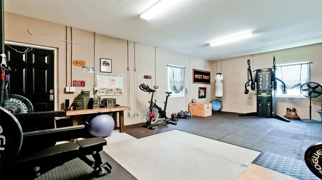 2111 51st Boulevard E Bradenton FL 34208