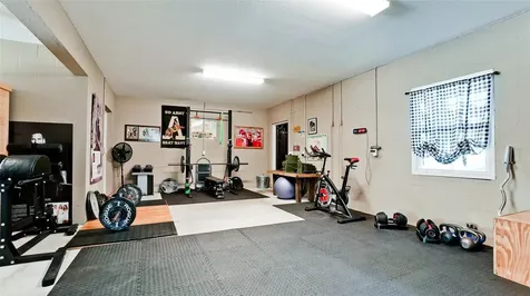 2111 51st Boulevard E Bradenton FL 34208