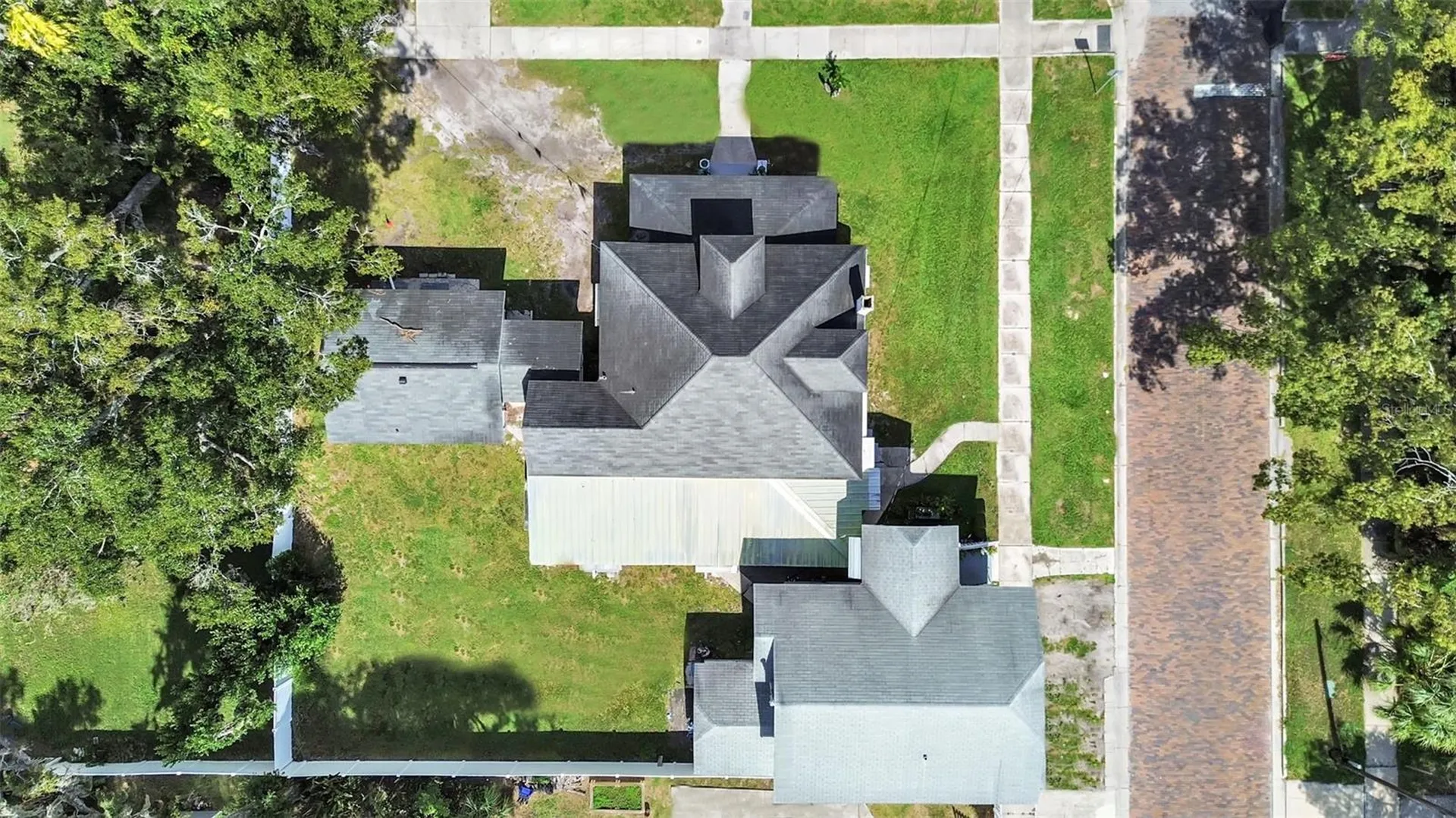 601 W Baker Street Plant City FL 33563