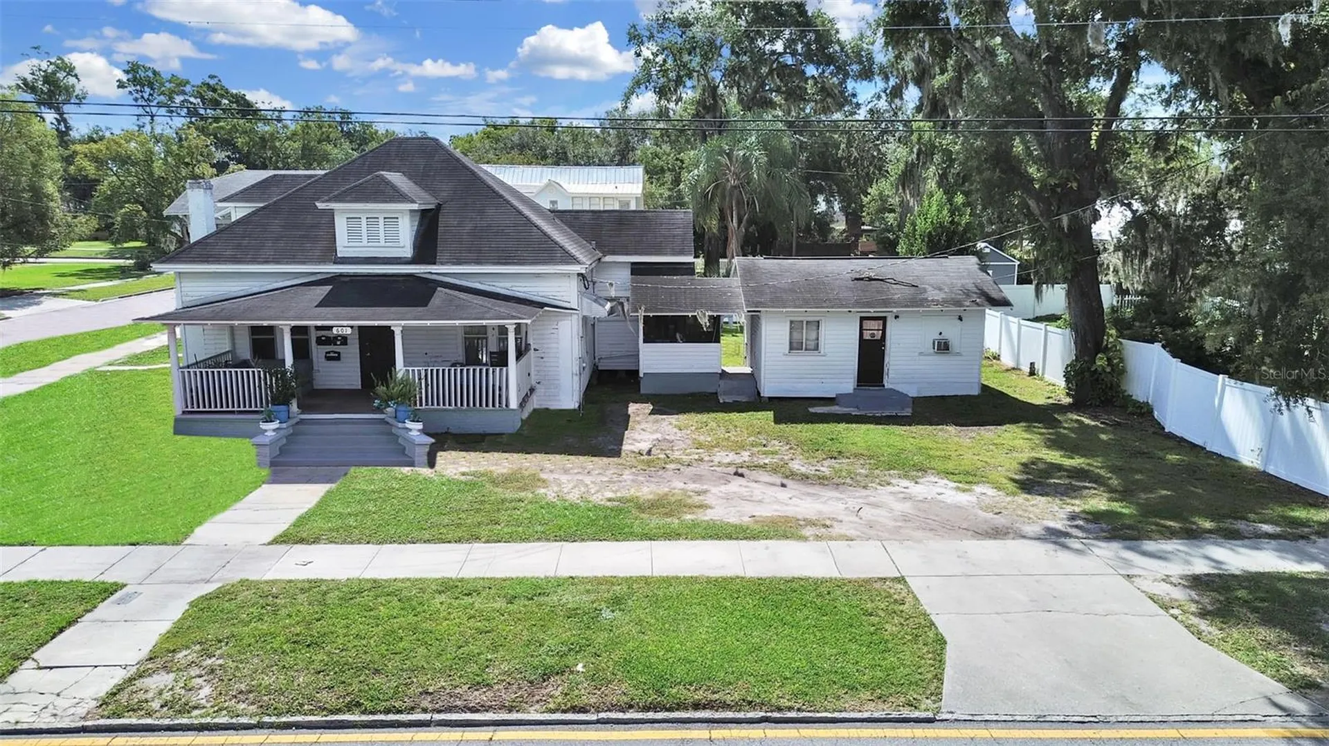 601 W Baker Street Plant City FL 33563