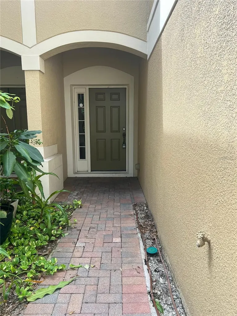 3542 Shallot Drive Orlando FL 32835