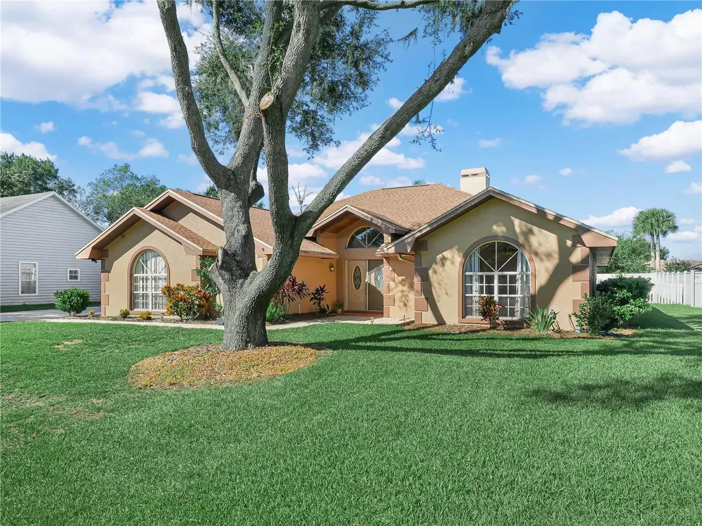805 Carlton Court Winter Haven FL 33884