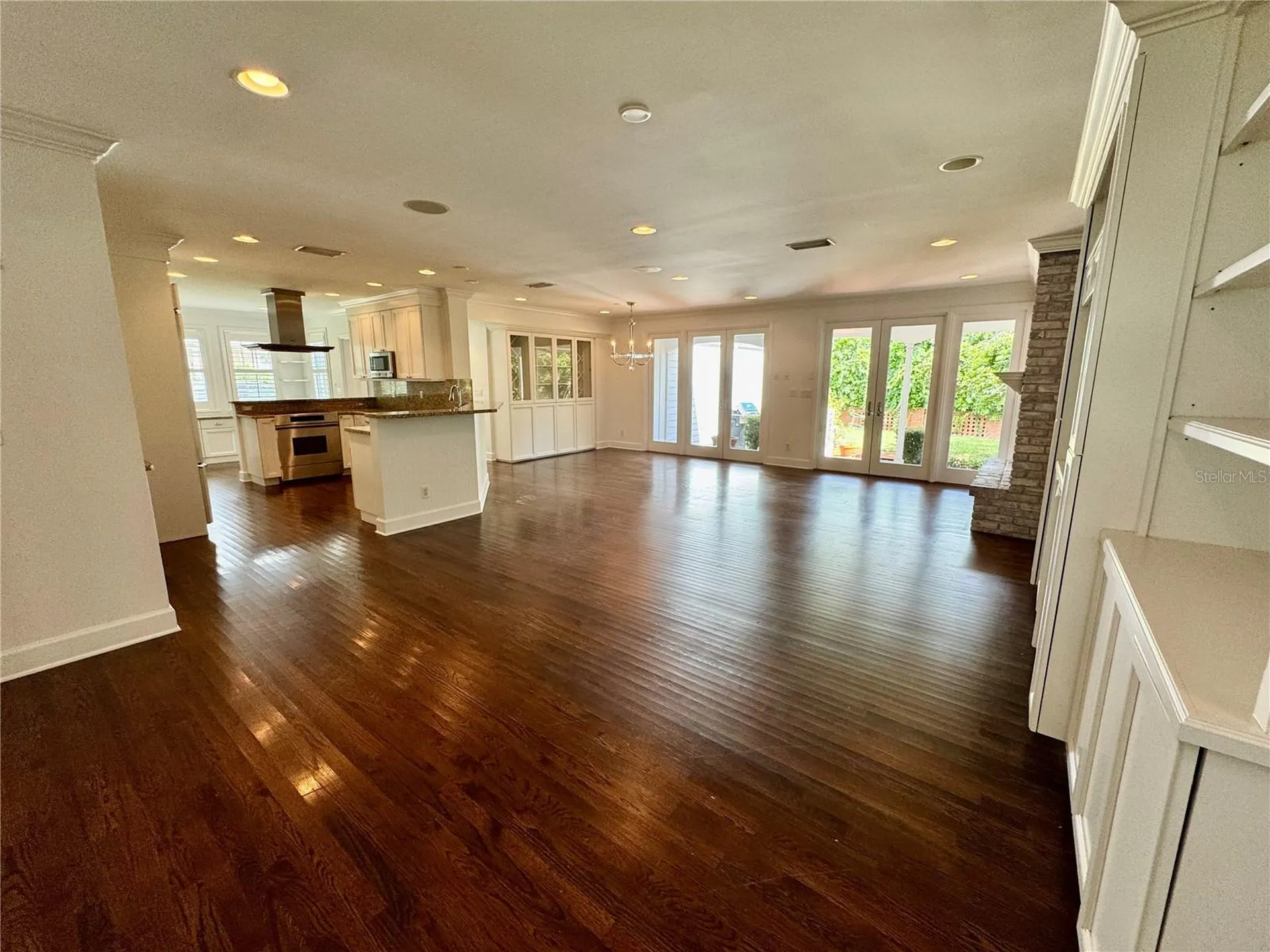 912 S Himes Avenue Tampa FL 33629