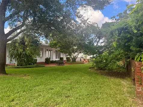 912 S Himes Avenue Tampa FL 33629