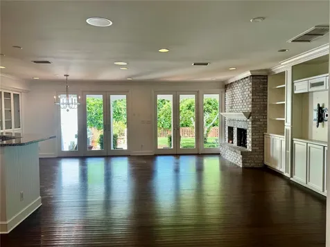 912 S Himes Avenue Tampa FL 33629