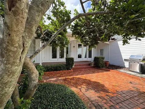 912 S Himes Avenue Tampa FL 33629