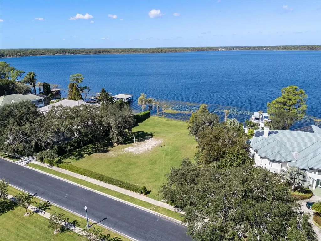 8774 Lake Tibet Court Orlando FL 32836