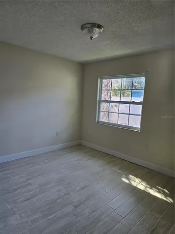 1215 6th Street W Bradenton FL 34205
