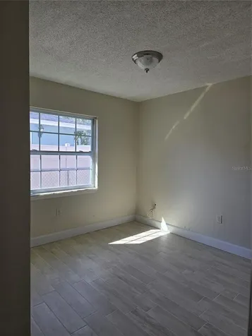 1215 6th Street W Bradenton FL 34205