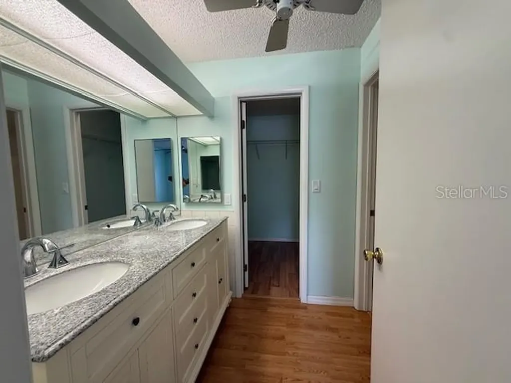 2737 Enterprise Road E Clearwater FL 33761