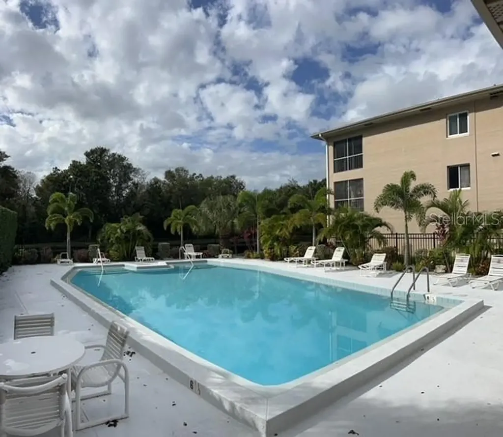 2737 Enterprise Road E Clearwater FL 33761